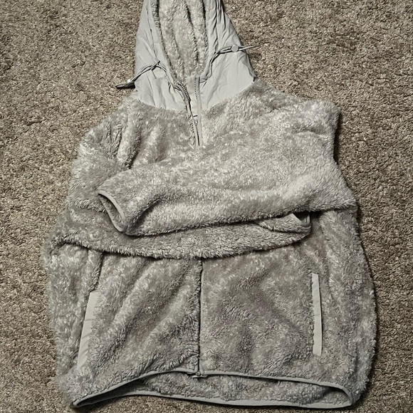 Zyia Sherpa Jacket - Picture 2 of 2